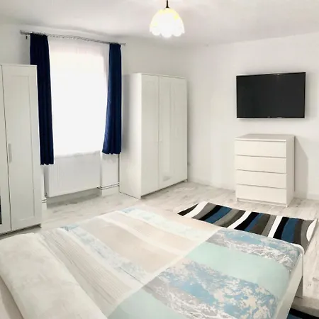 Apartment Riverside *